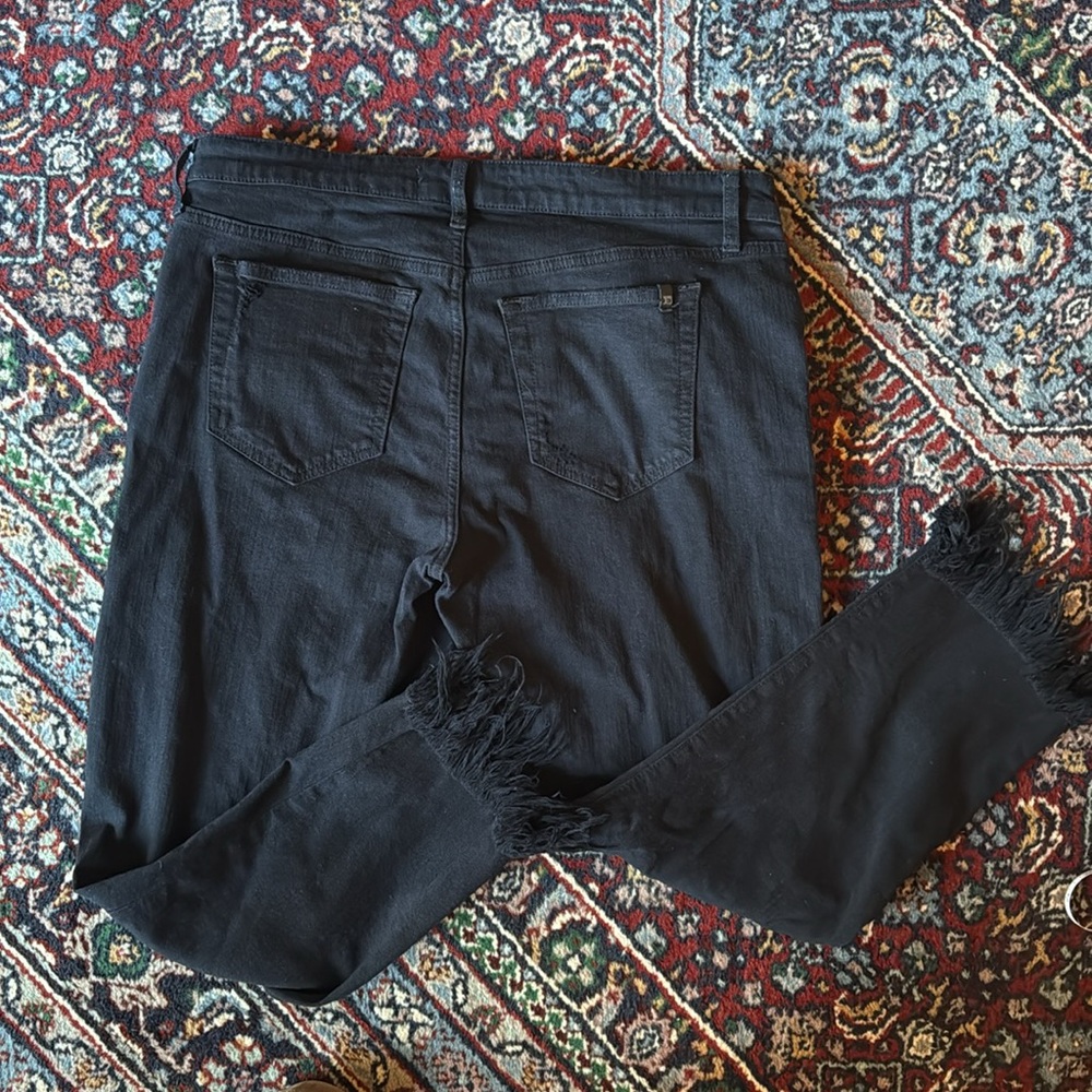 Joe's Jeans - Ex Lover Cropped - Black Jeans - Size 32 - Picture 6 of 7